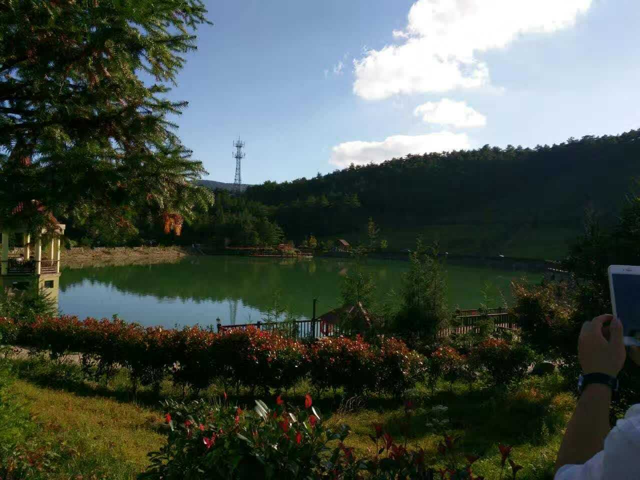 14756361978285272UG0.jpg 14756361978285272UG0.jpg