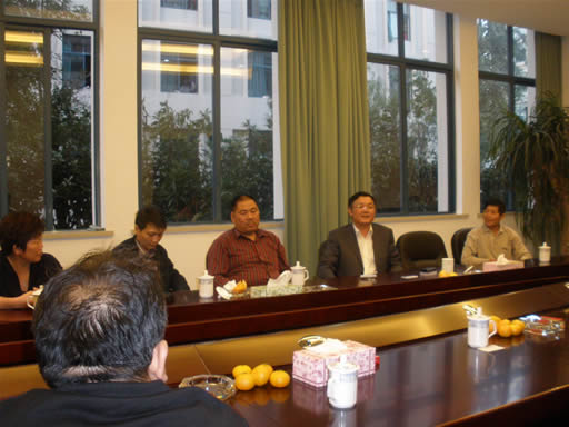 14745498576484733wXF.jpg PA240551.jpg