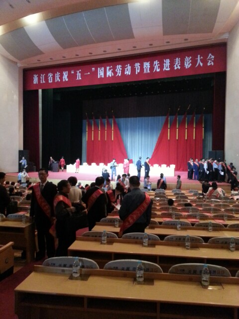 14754997669917532exo.jpg 65.jpg